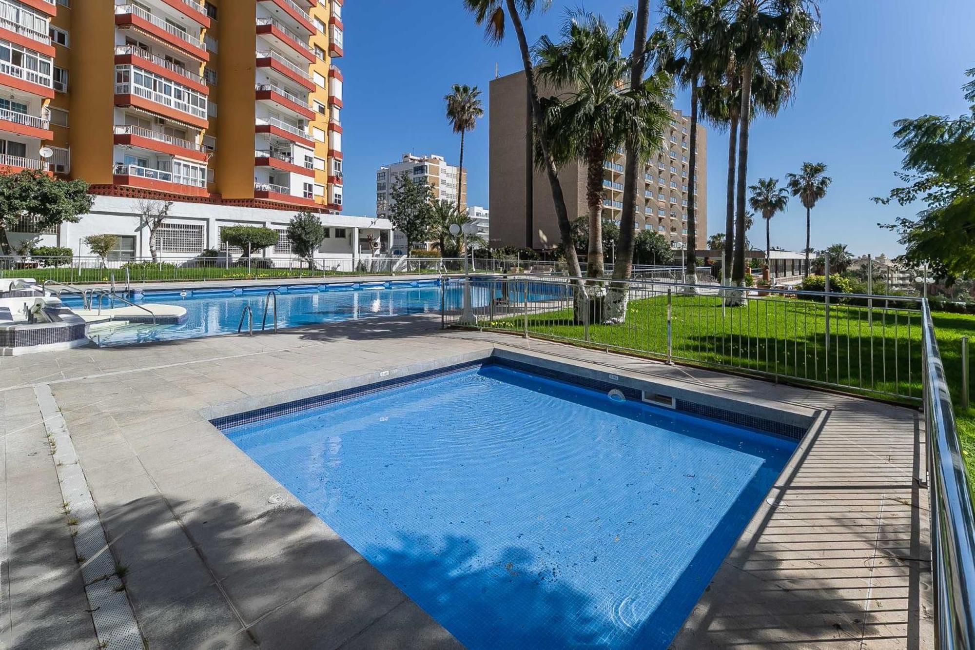Puerto Marina, Apartamento Frente Al Mar เบนัลมาเดนา ภายนอก รูปภาพ
