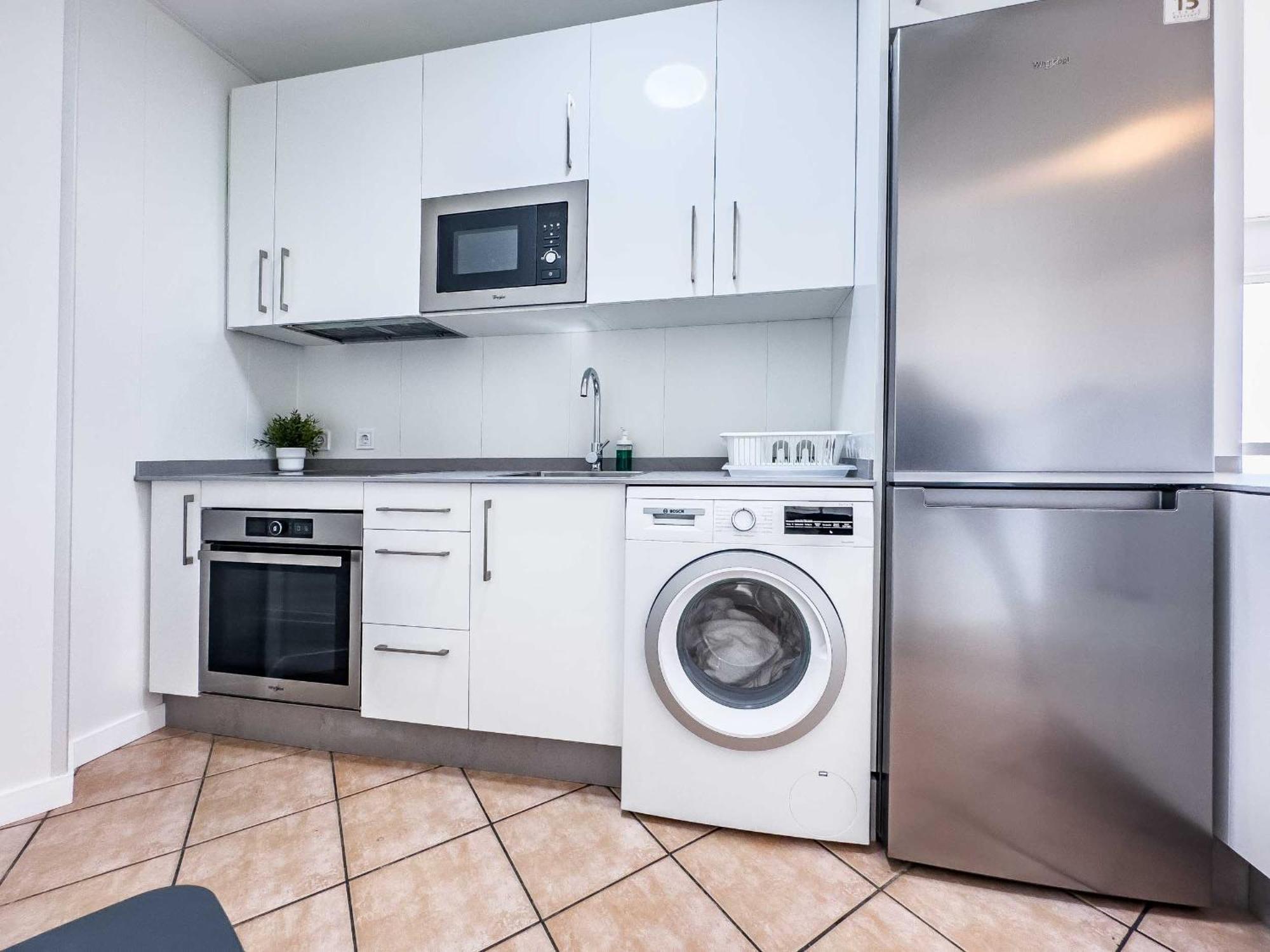 Puerto Marina, Apartamento Frente Al Mar เบนัลมาเดนา ภายนอก รูปภาพ