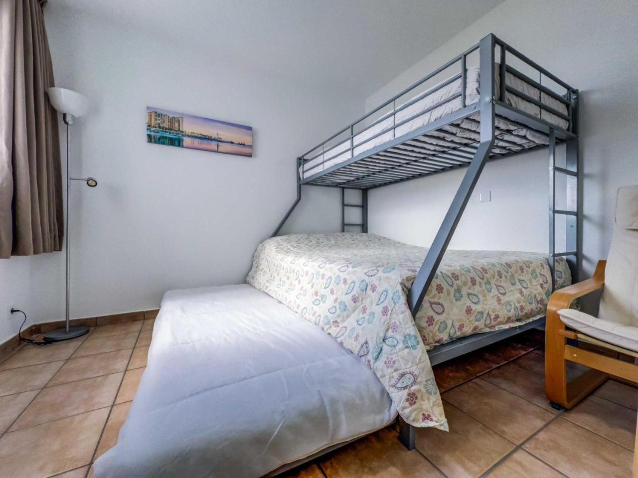 Puerto Marina, Apartamento Frente Al Mar เบนัลมาเดนา ภายนอก รูปภาพ